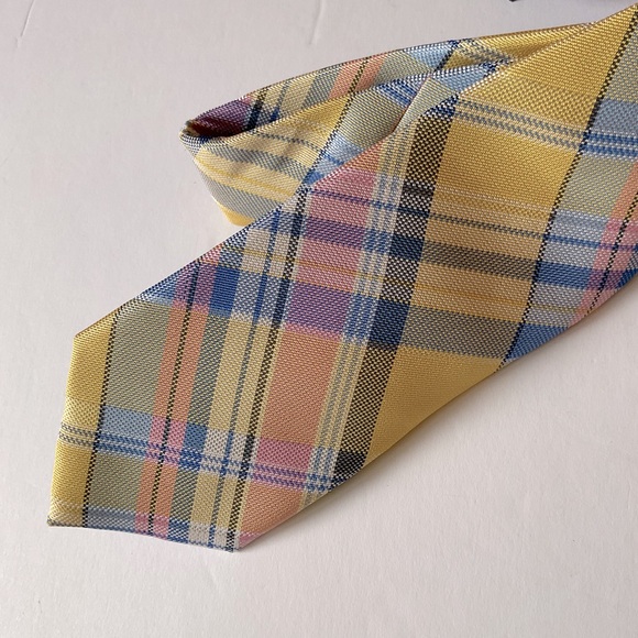 NAUTICA MENS PLAID TIE YELLOW PINK BLUE NWT - Picture 3 of 9